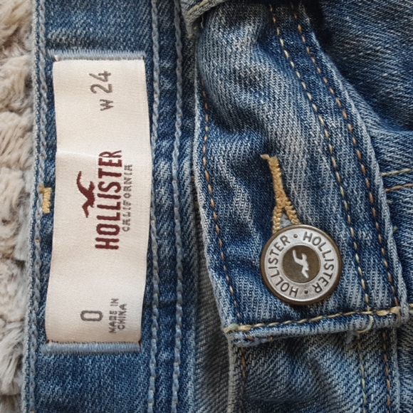 Blue Jean Designer Ripped Jean Shorts By Hollister - Picture 4 of 7